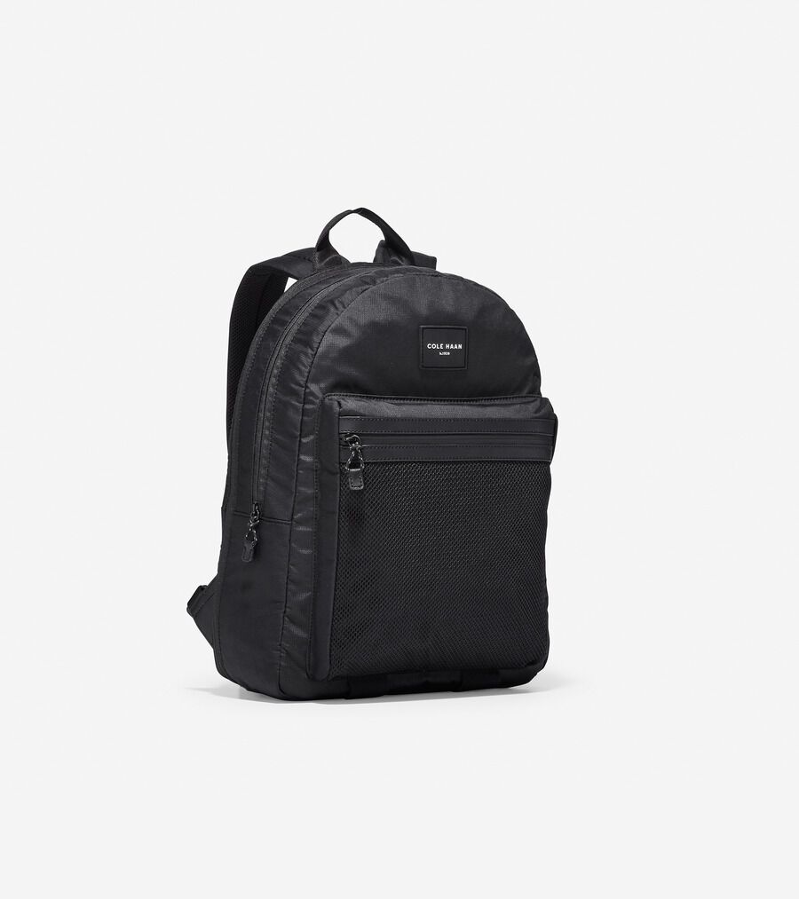 COLE HAAN ナイロン リュックブラック/ホワイト ✨COLE HAAN コール