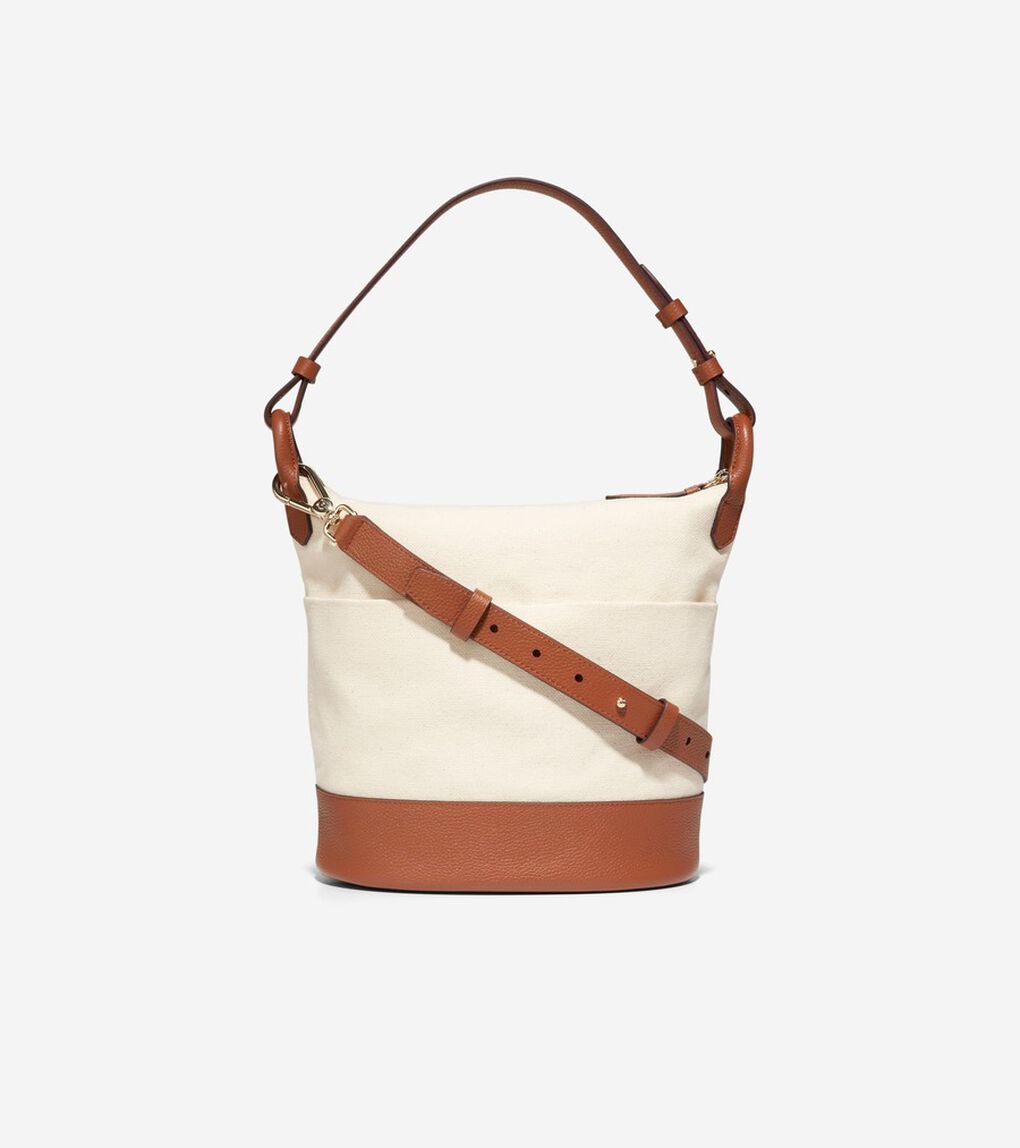 エッセンシャル ソフト バケット バッグ womens.