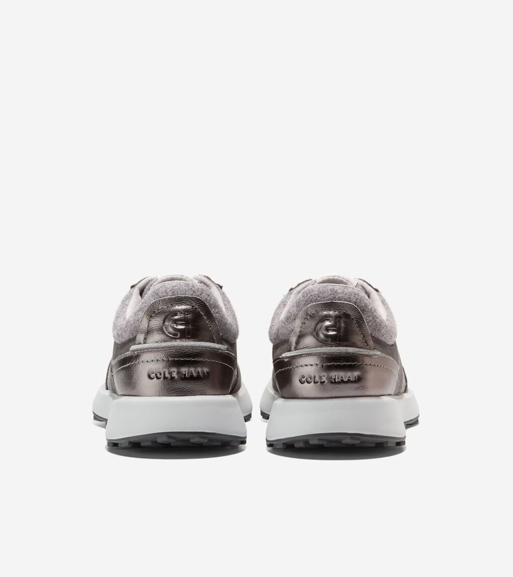グランド クロスコート メドウ ランナー womens.