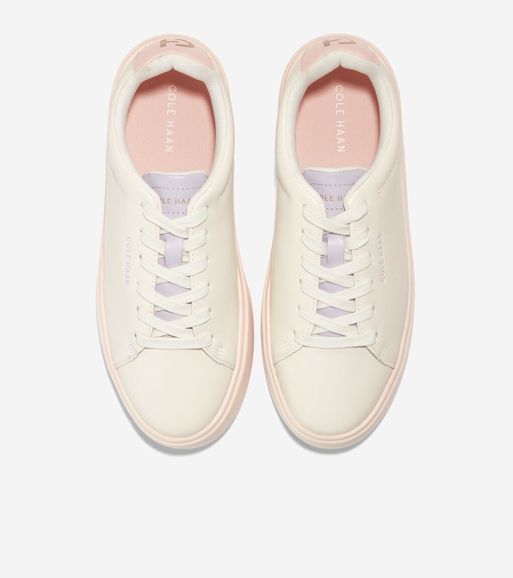 グランド クロスコートトラベラースニーカー womens.