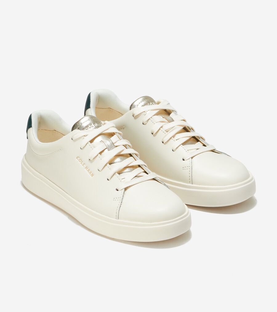 【数量限定】旧モデル在庫処分セールを開催します！ グランド クロスコートトラベラースニーカー womens. 23000 スツール