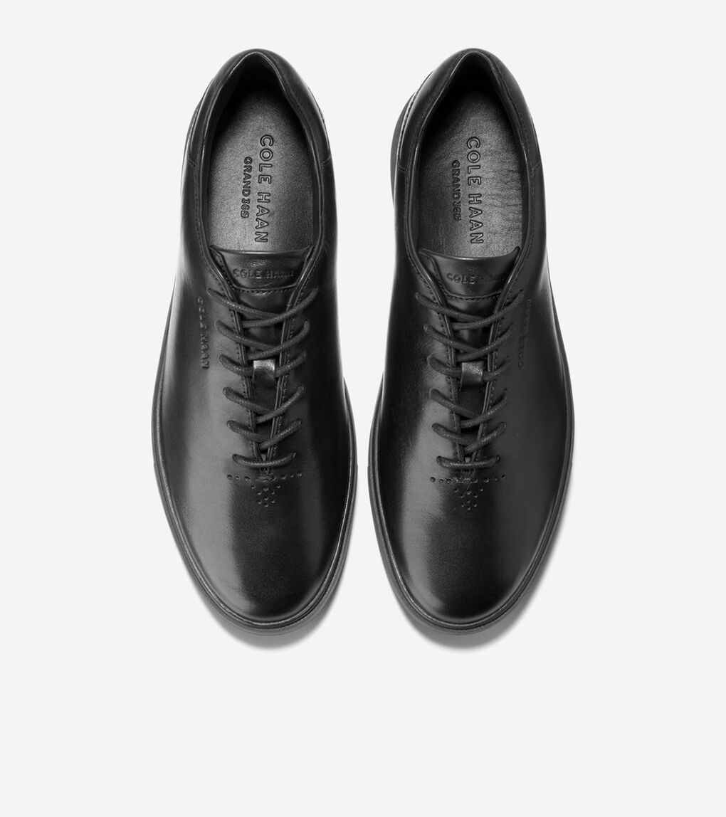 グランドプロ リュクス ホールカット スニーカー mens