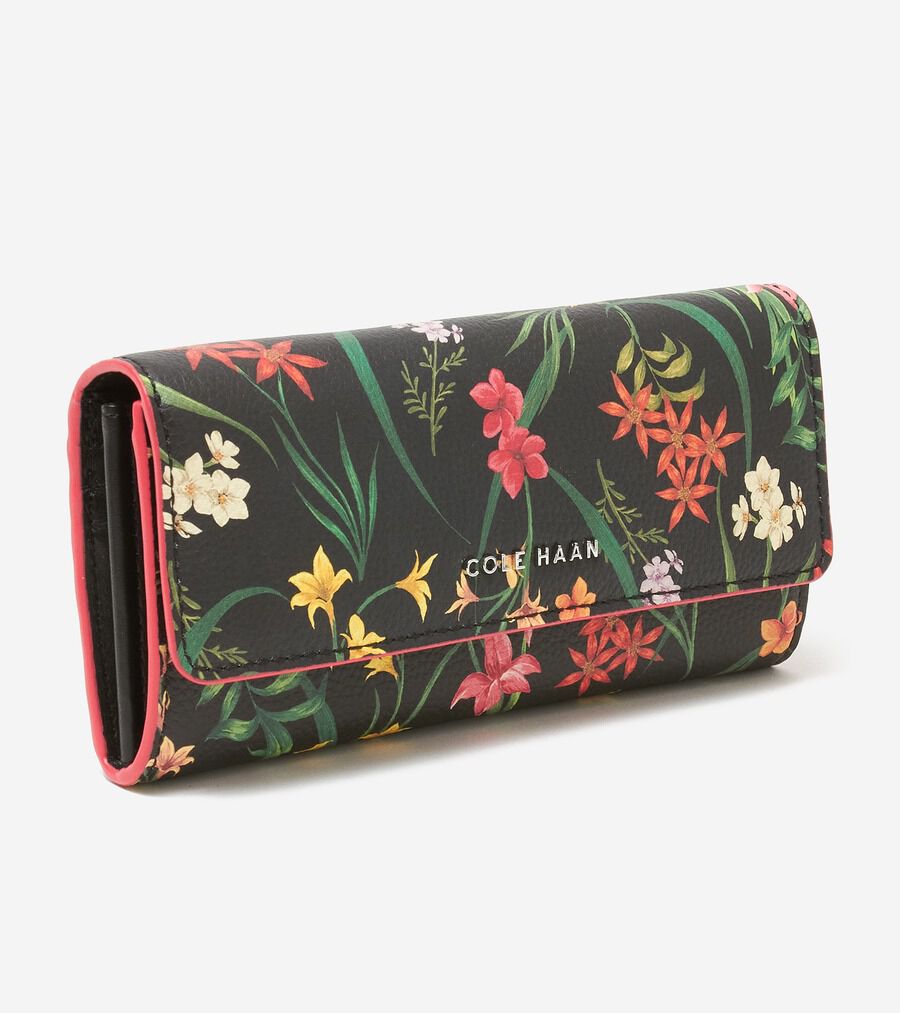 〈美品〉コールハーンチェーンウォレット コール ハーン COLE HAAN ウォレット オンアチェーン womens