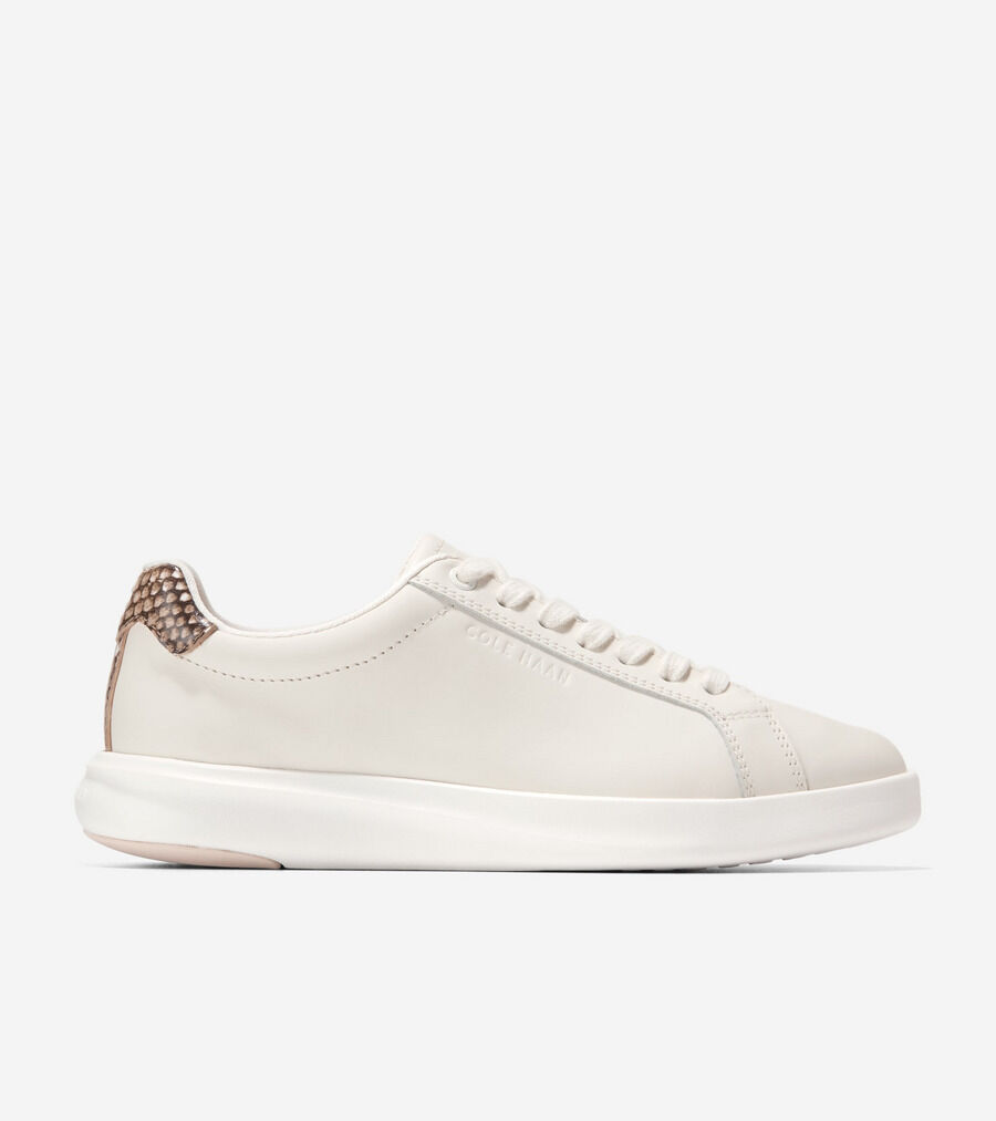 新品·未使用　スプリングコート　Cole Haan　春·秋兼用　❀値下げ中❀ グランド クロスコート テニス 2.0 womens. 23000 | COLE_HAAN