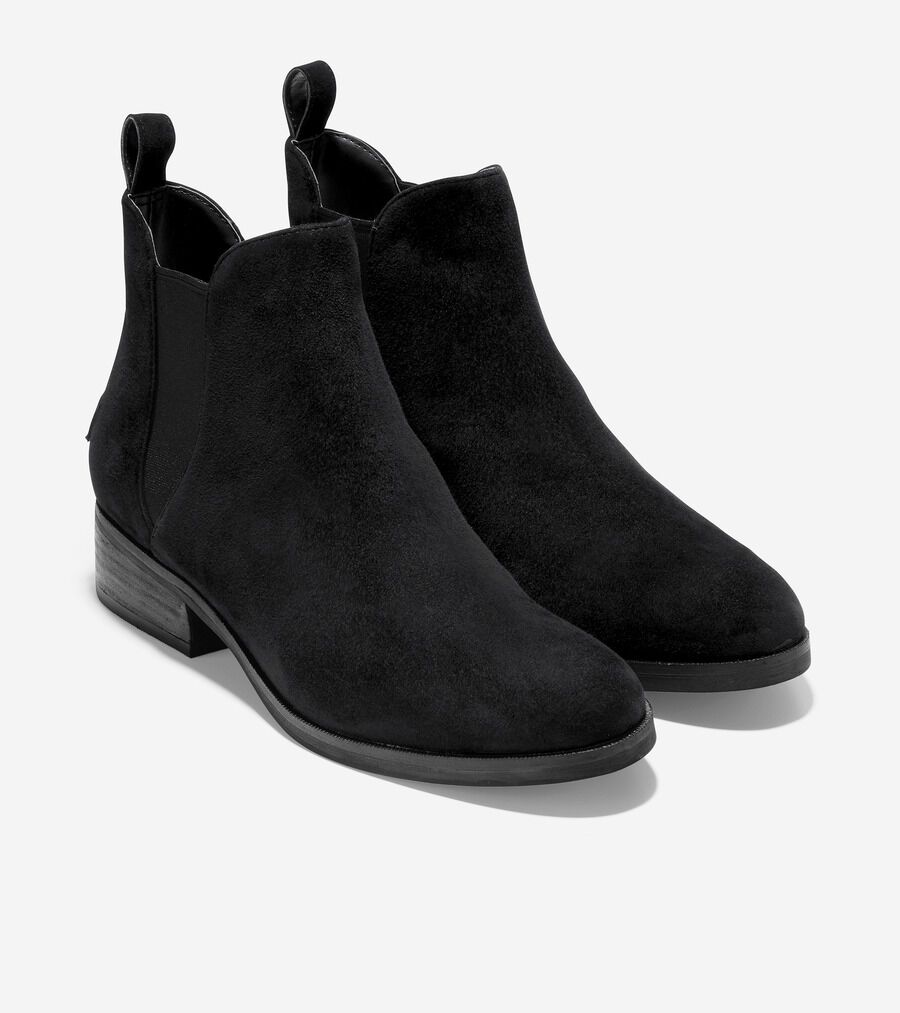 Cole Haan　ブーティー　試着のみ　黒　スェード　7.5 Cole Haanブーティー試着のみ黒スェード7.5