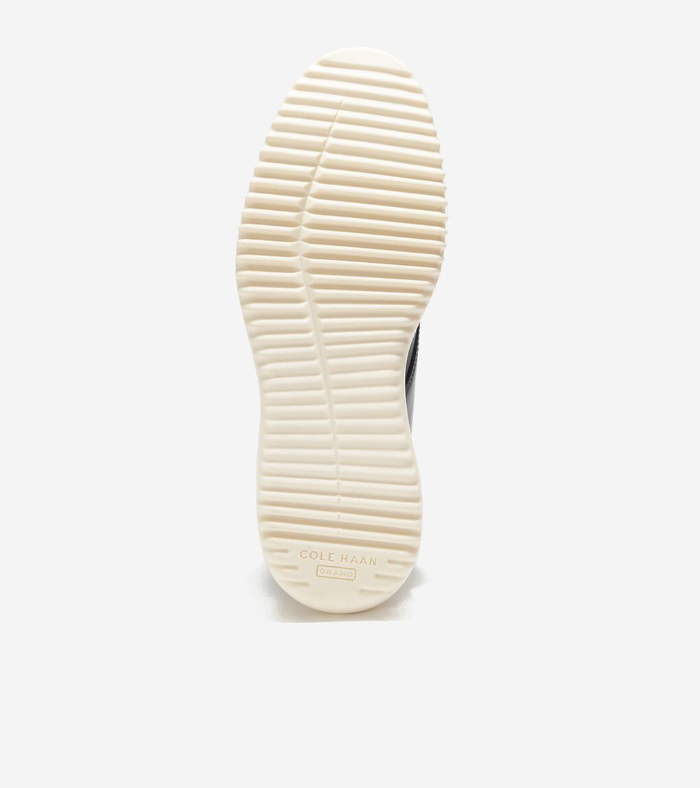 グランドプラス チャッカ mens.