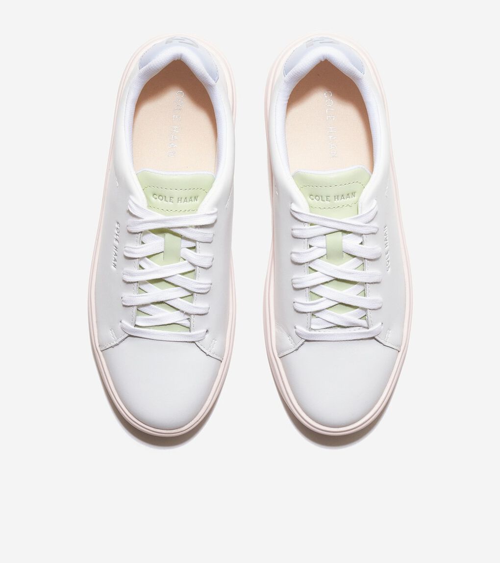 グランド クロスコートトラベラースニーカー womens.