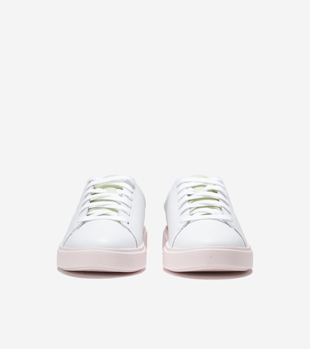 グランド クロスコートトラベラースニーカー womens.