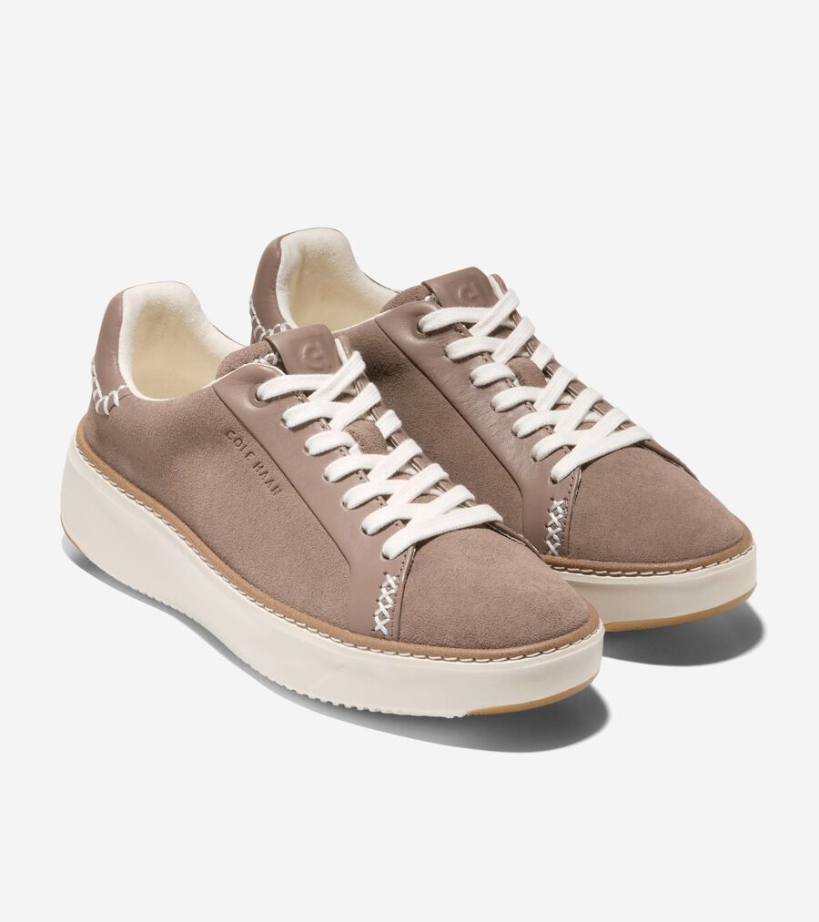 ほぼ新品✨ コールハーン スニーカー （23.5㌢） シャンパンゴールド グランドプロ トップスピン スニーカー womens 25000 | COLE_HAAN