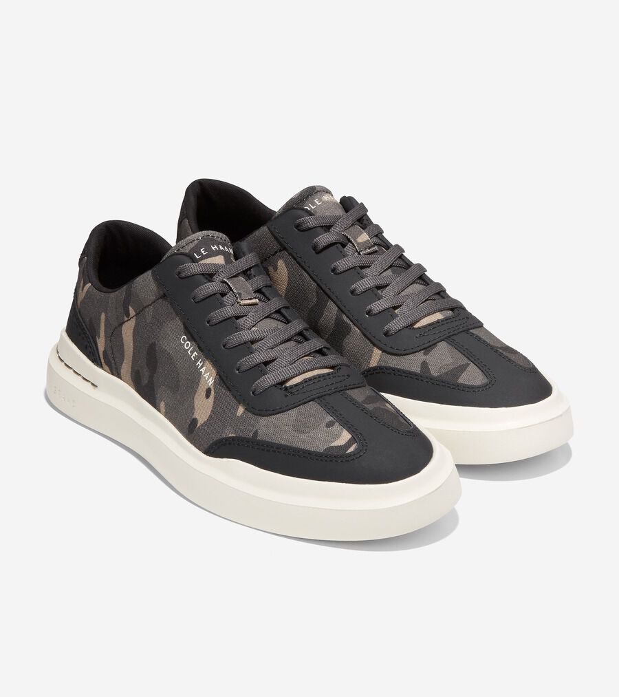グランドプロラリーキャンバストゥースニーカー mens. 0.0