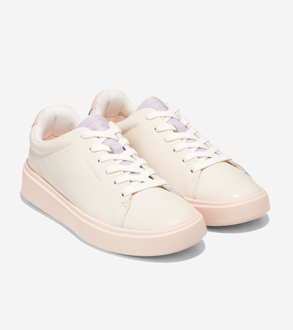 グランド クロスコートトラベラースニーカー womens.