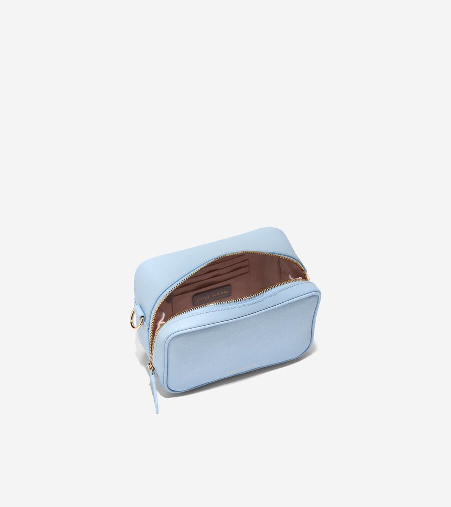 セール☆COLE HAAN ゴーエニウェアカメラバッグ（ブラック） セール☆COLE HAAN ゴーエニウェアカメラバッグ（ブラック