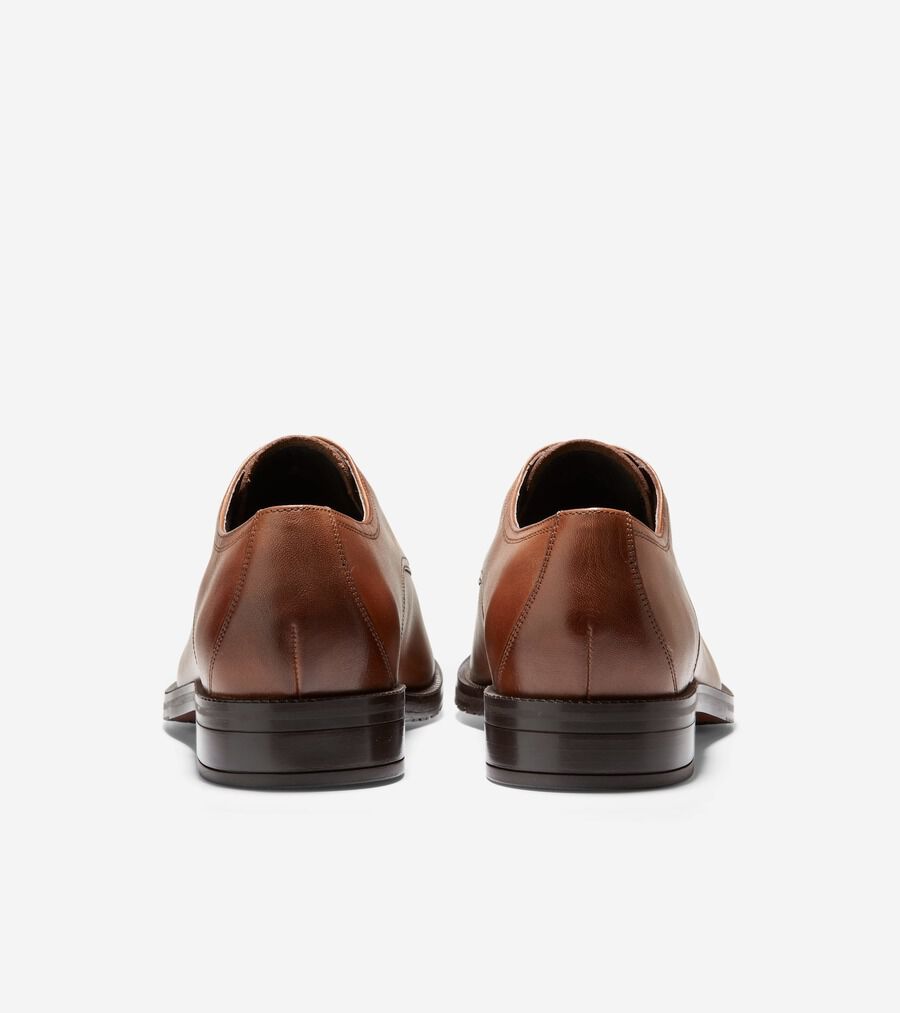 コール ハーン COLE HAAN モダンエッセンシャル キャップトゥ