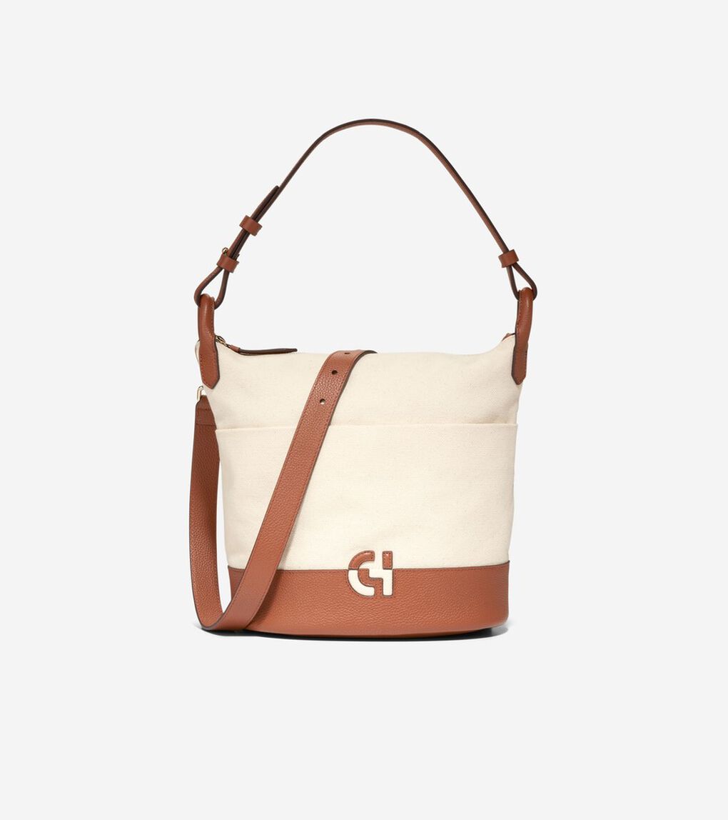 エッセンシャル ソフト バケット バッグ womens.