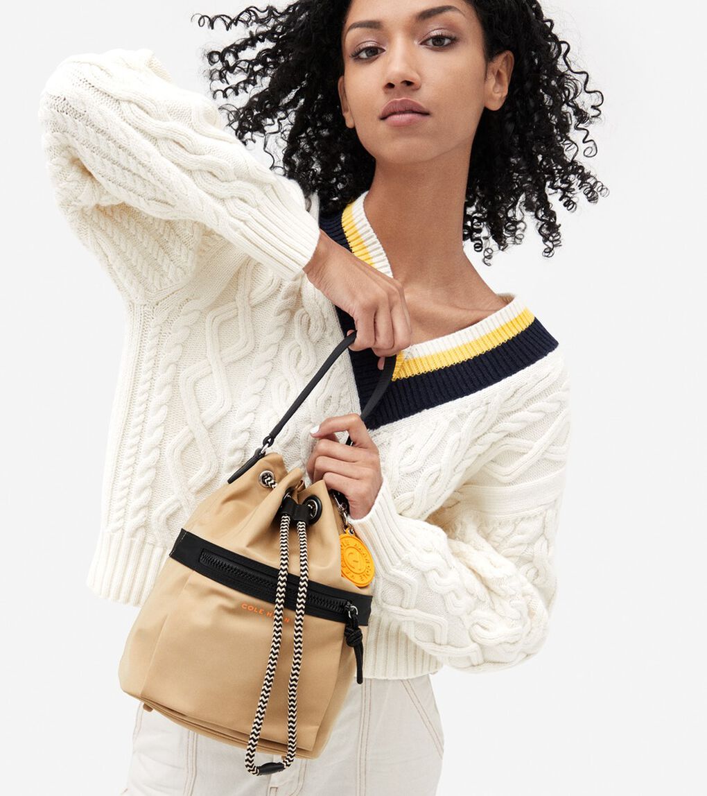 ナイロン ドローストリング クロスボディ womens.