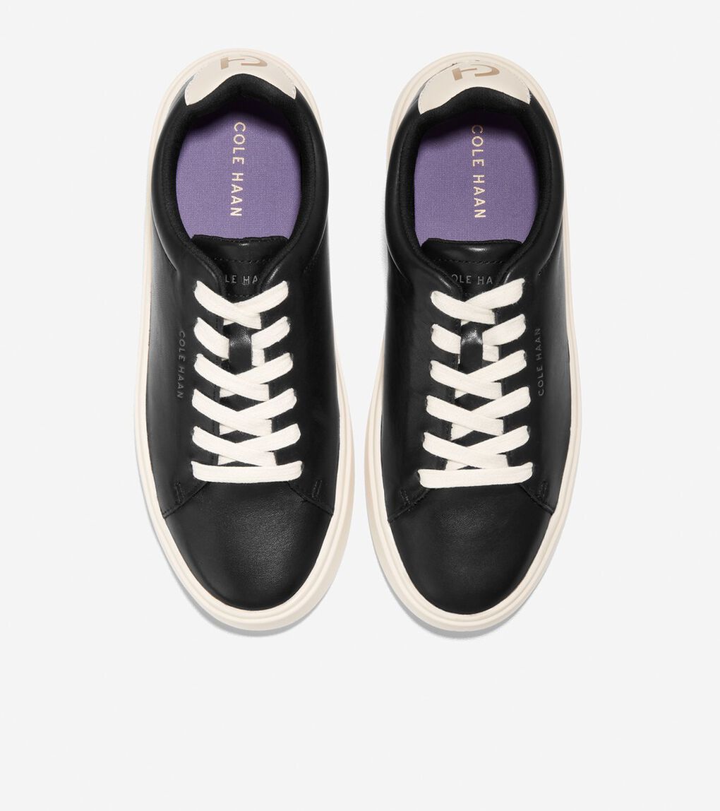 グランド クロスコートトラベラースニーカー womens.