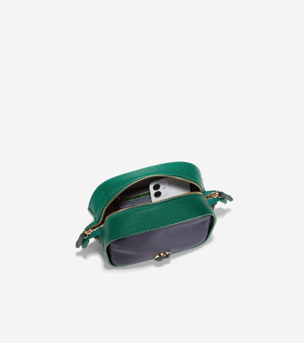 エッセンシャル クロスボディ カメラバッグ womens.