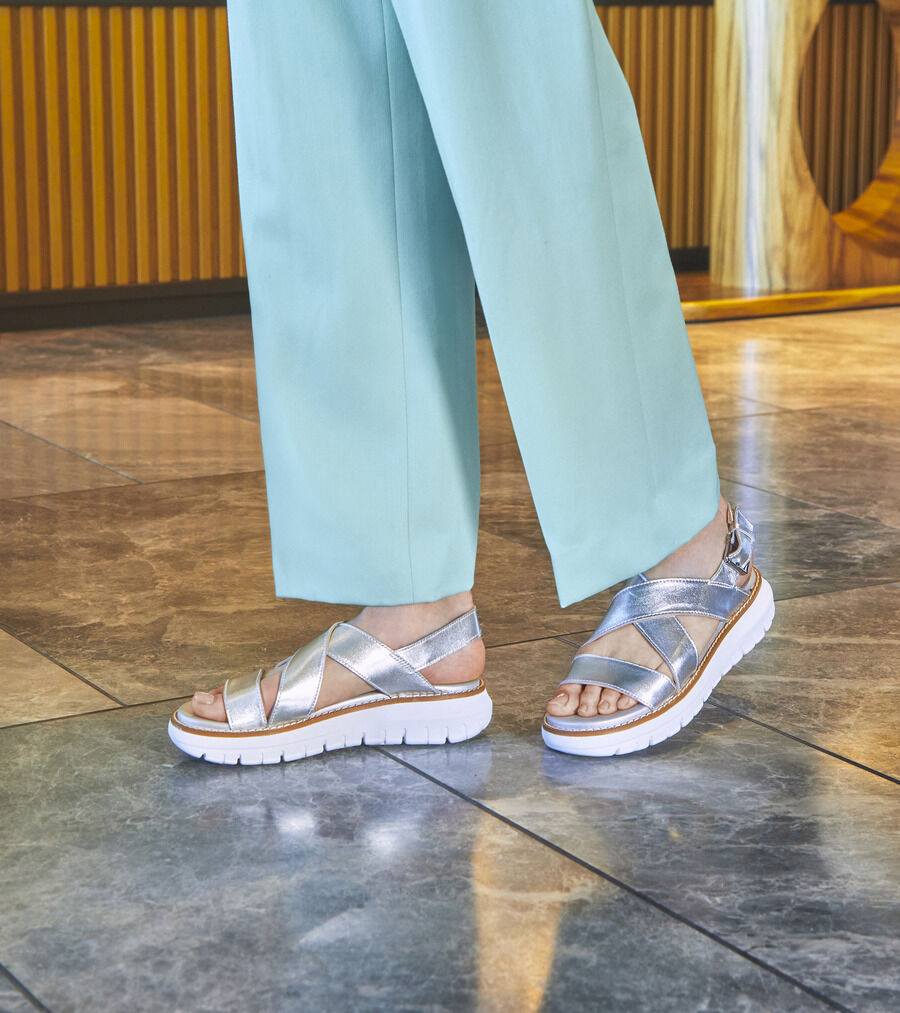 ゼログランド レクサンナ サンダル womens 30000 | COLE_HAAN