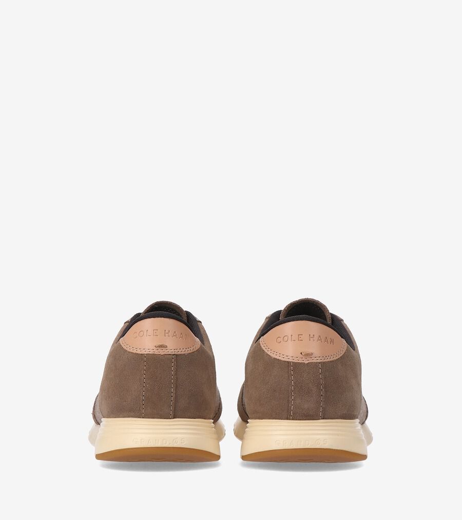 グランド クロスコート ランナー mens. 0.0 | COLE_HAAN
