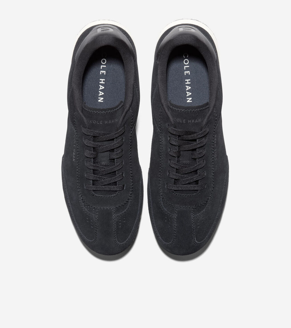 グランド クロスコート スリムストライド スニーカー mens.