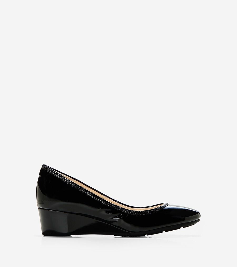 STOUTH GLORY 5W レディースウェッジ 19度 意外!? 初V・入谷響のウェッジは、バンス多めで幅広ソールの