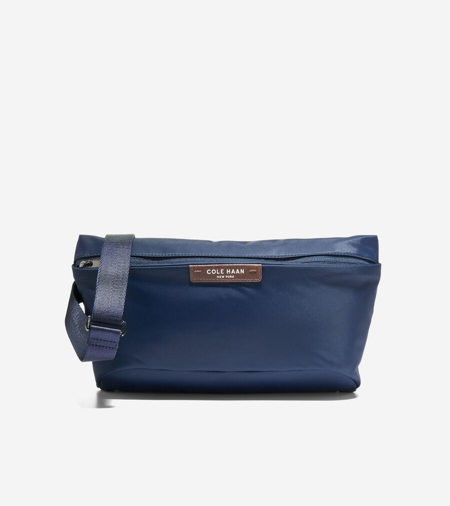 トライボロ スモール メッセンジャー mens. 28000 | COLE_HAAN