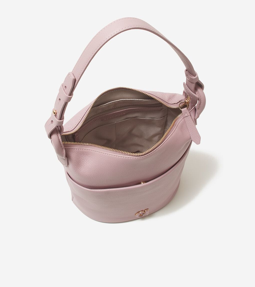 エッセンシャル ソフト バケット バッグ womens.