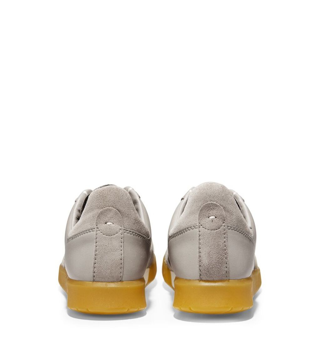 グランドプロ ターフ スニーカー mens.