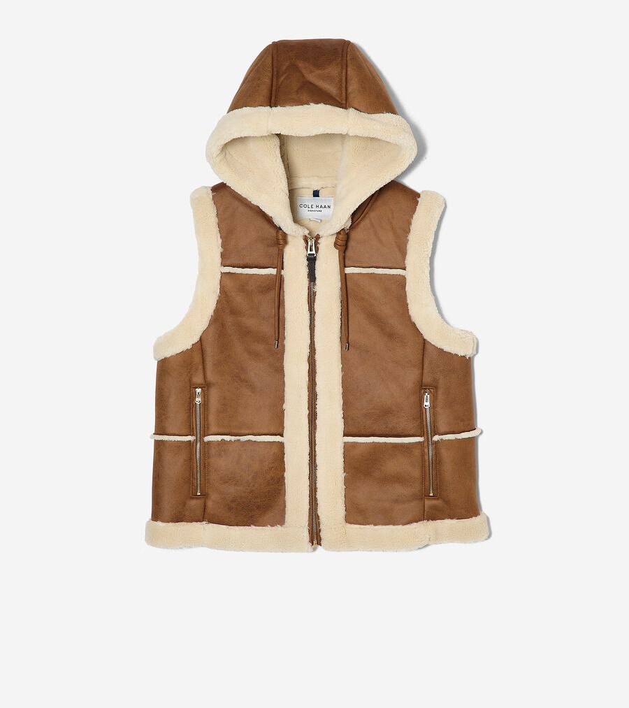 新品 コールハーンCOLE HAANダウンベスト上着ジャケット海外購入品 新品 コールハーンCOLE HAANダウンベスト上着ジャケット海外購入