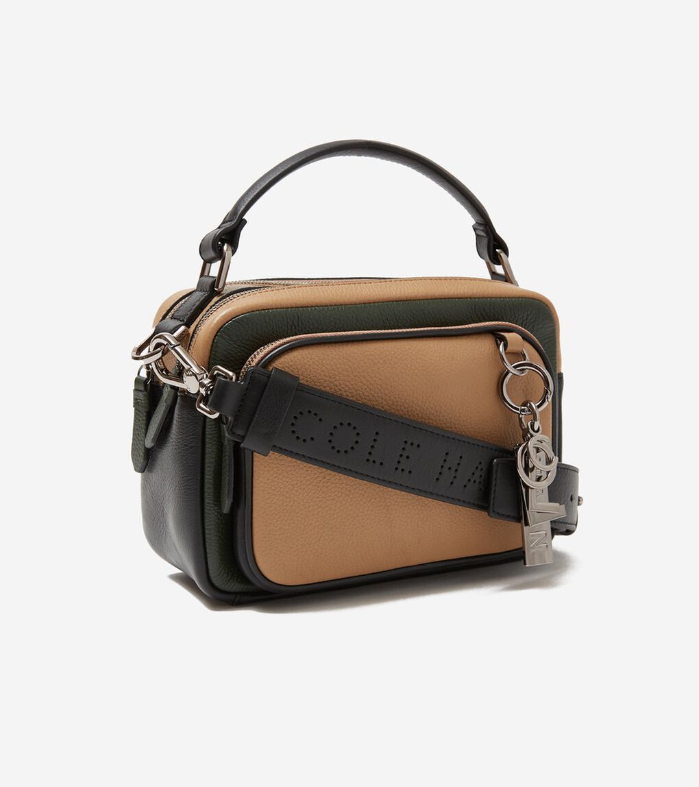 エッセンシャル クロスボディ womens.