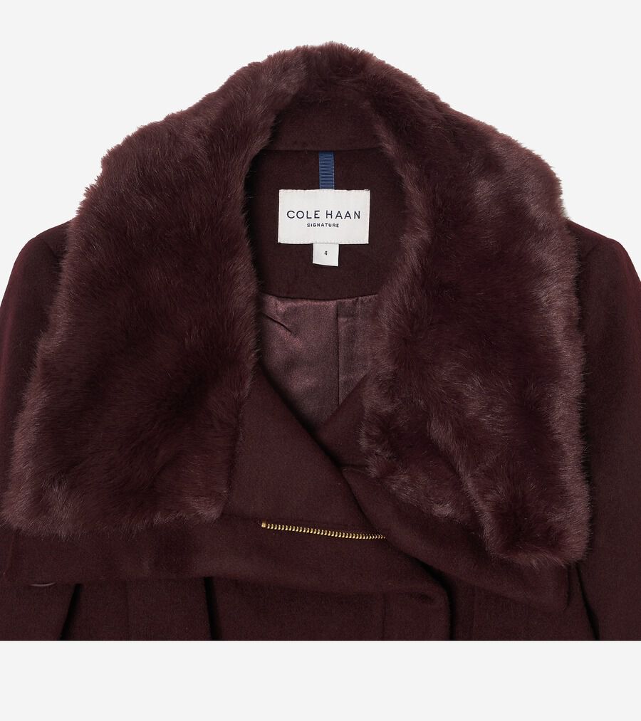 ジップアップアシンメトリカル コートW/ファーカラー womens. 0.0