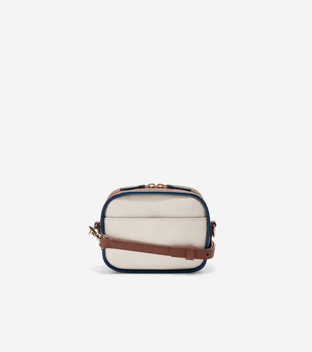エッセンシャル クロスボディ カメラバッグ womens.