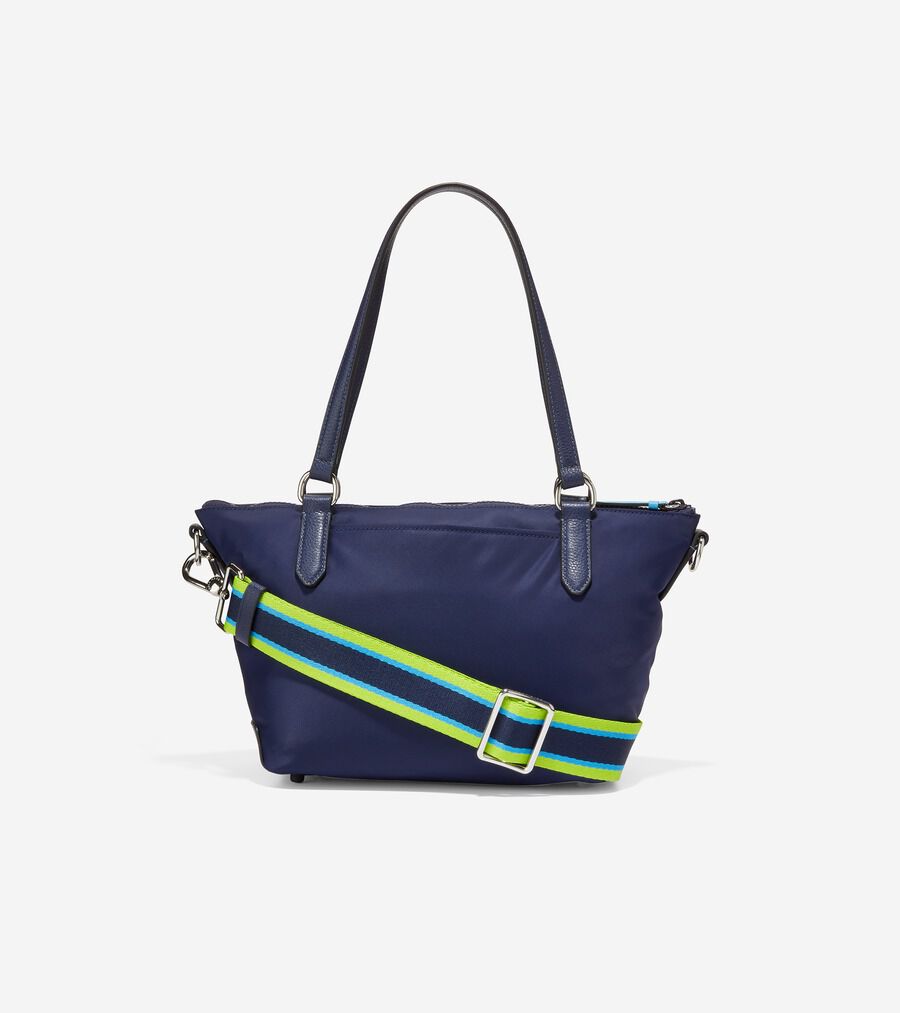 スポーツ ソフト ジップ トート womens. 15000 | COLE_HAAN
