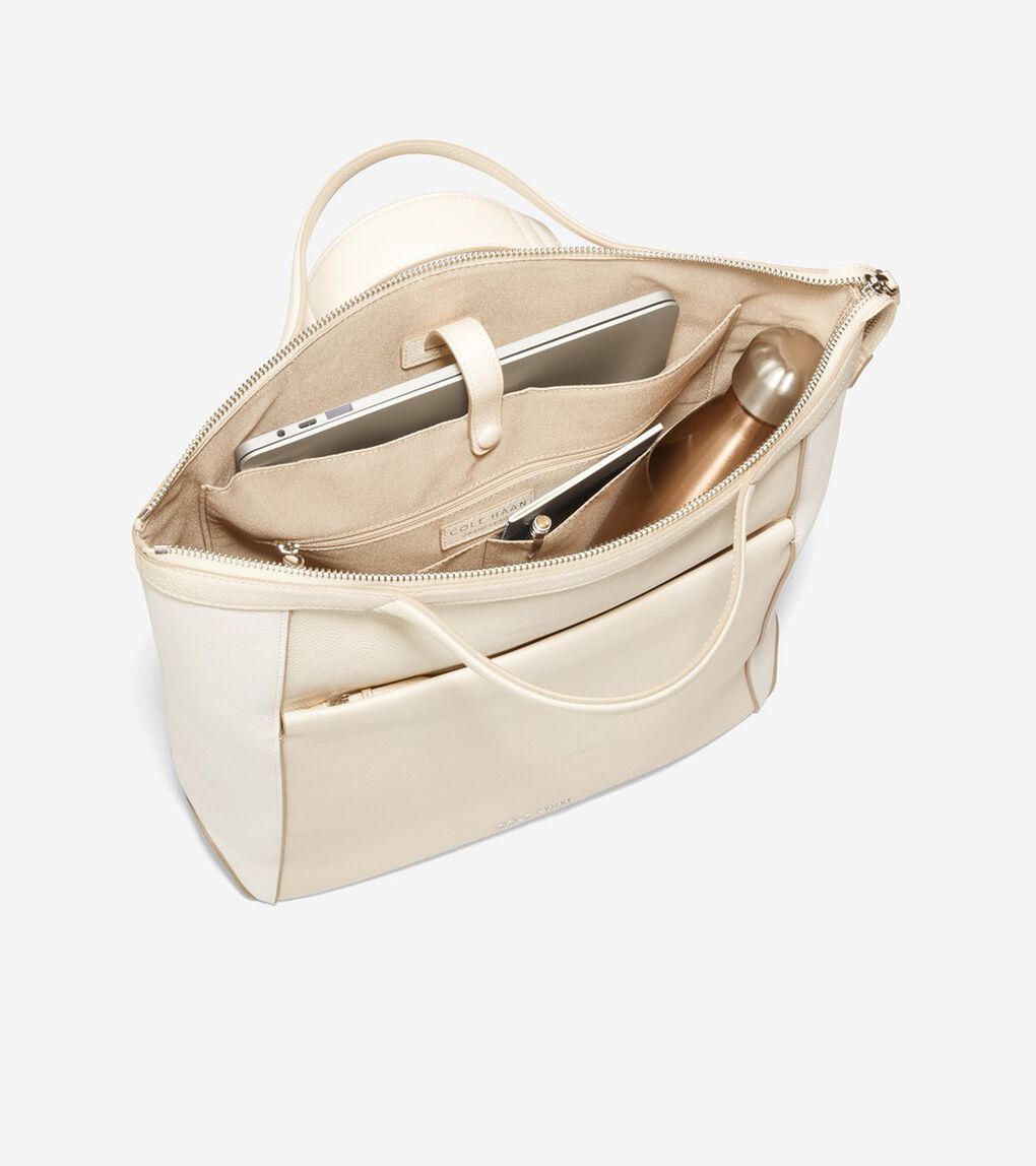 グランド アンビション コンバーチブル ソリッド バックパック womens.